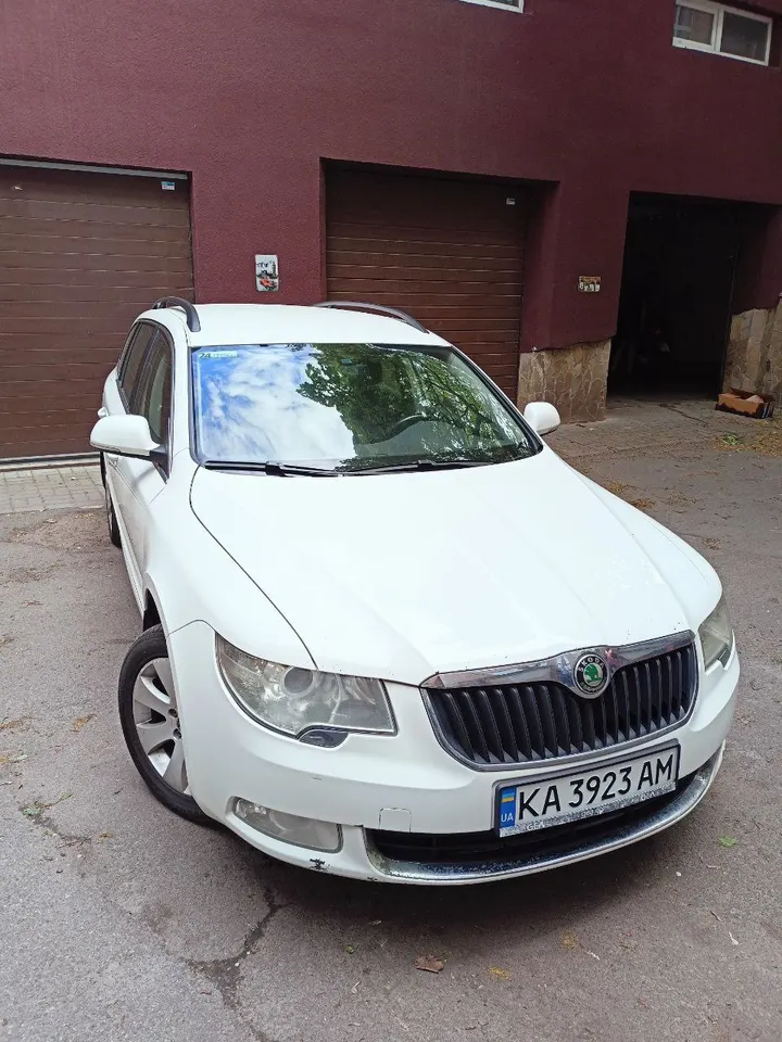 Skoda superb 2012. 1.8 мех