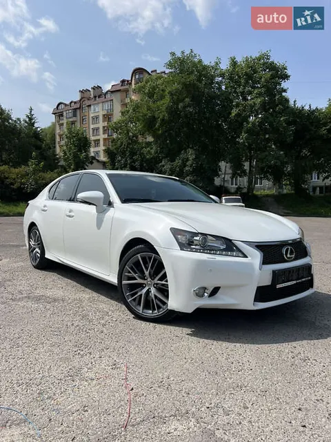 Lexus GS