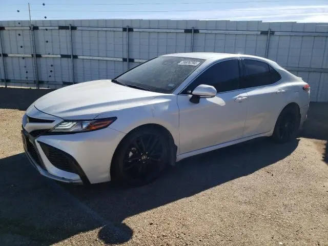Toyota CAMRY XSE
