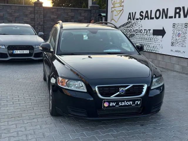 Volvo V50