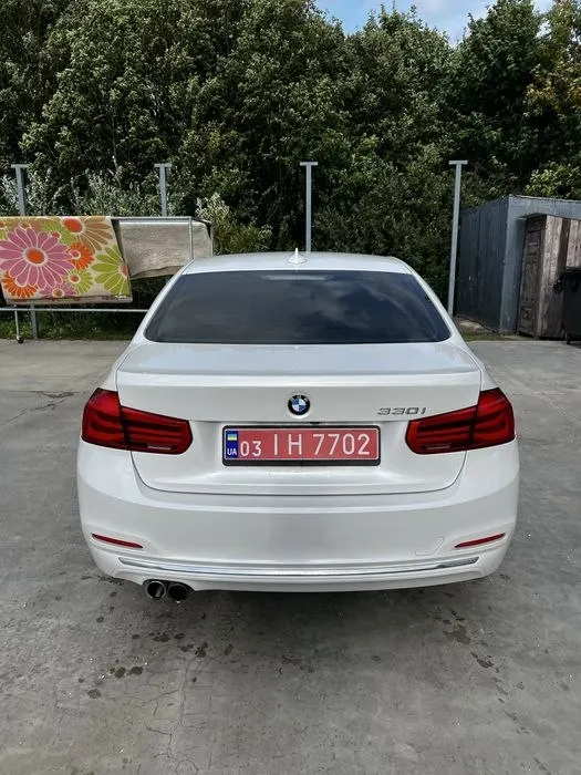 BMW F30 330i — фото 4