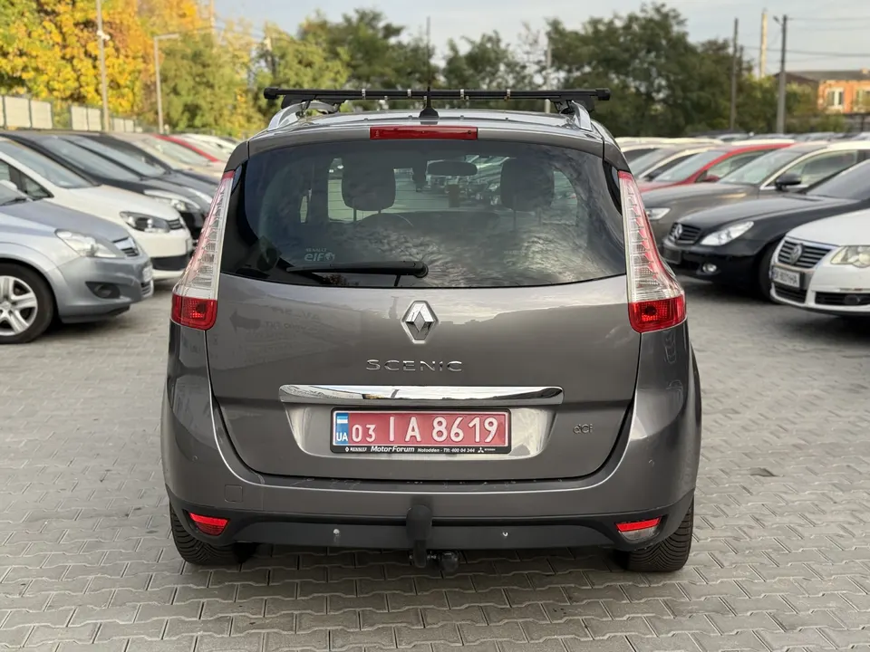 Renault Grand Scenic — фото 8
