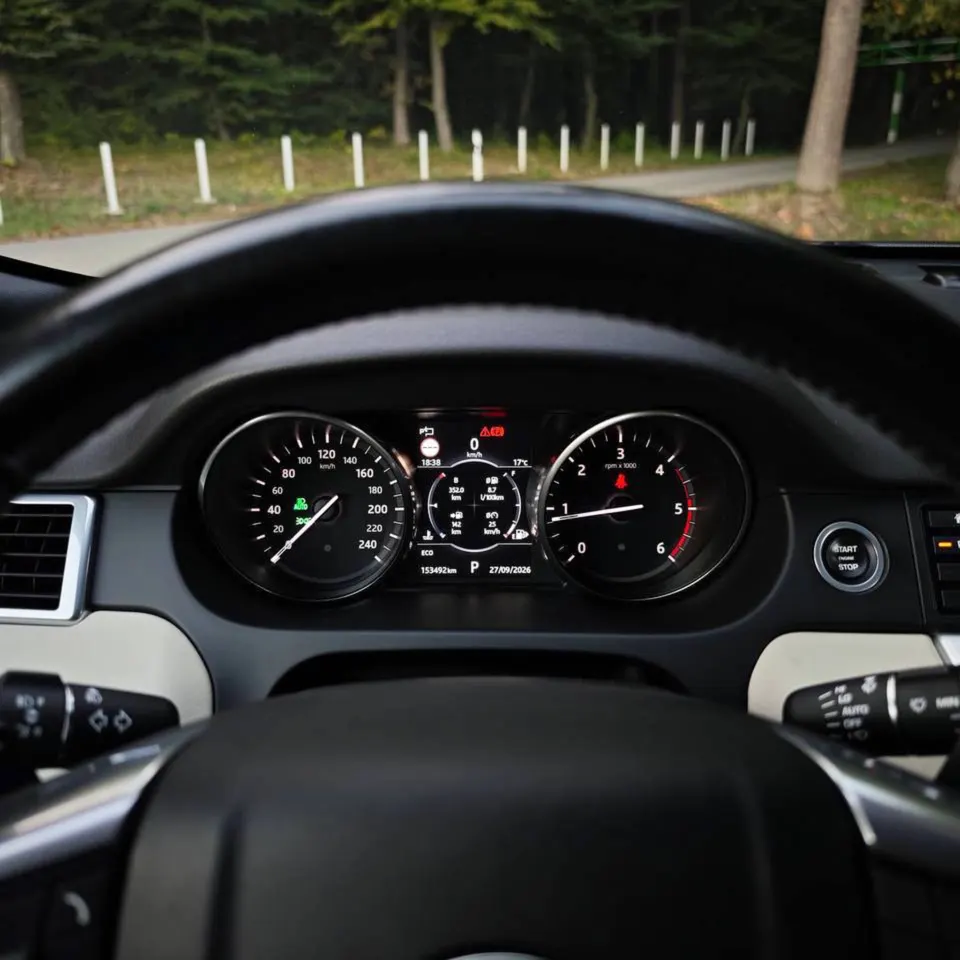 Land Rover Discovery Sport — фото 10