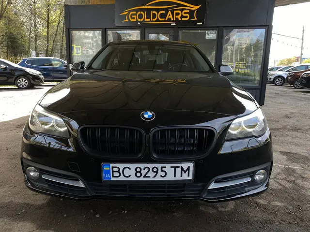 BMW 528i