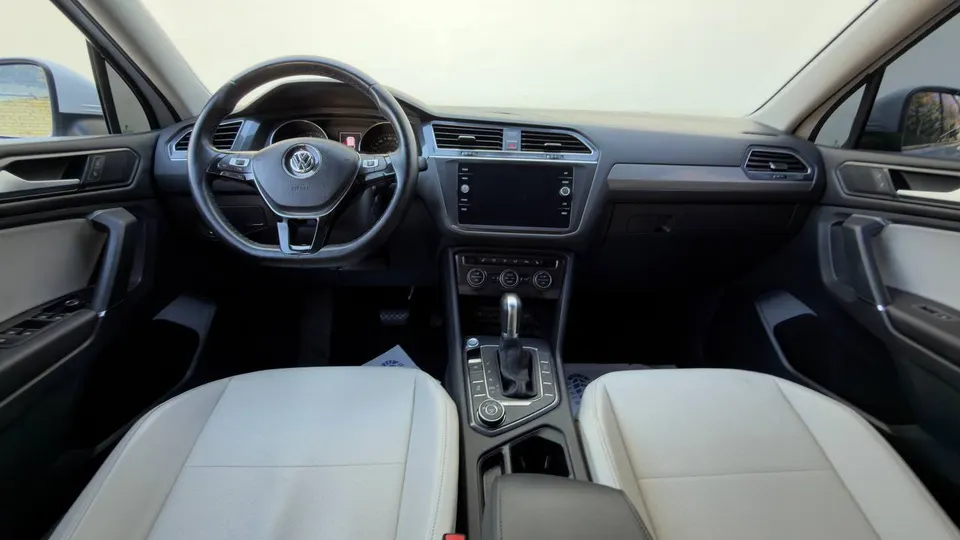 Volkswagen Tiguan — фото 6