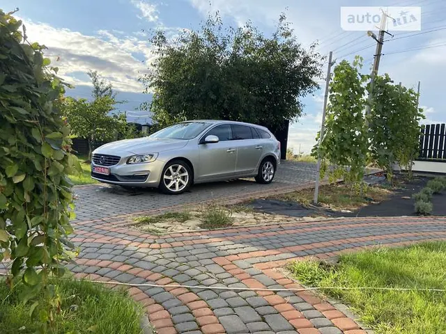 Volvo V60