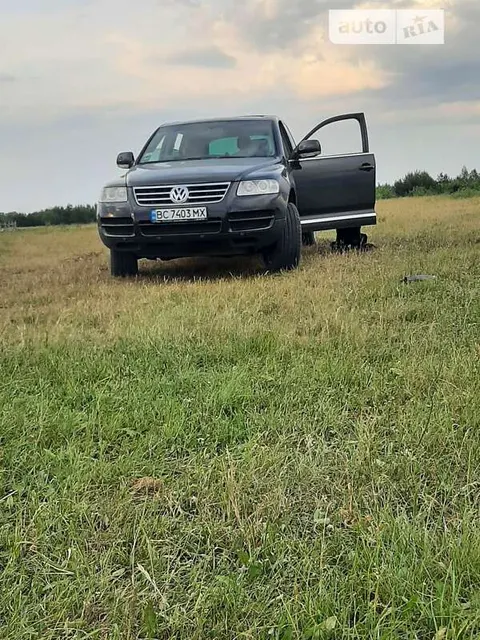 Volkswagen Touareg