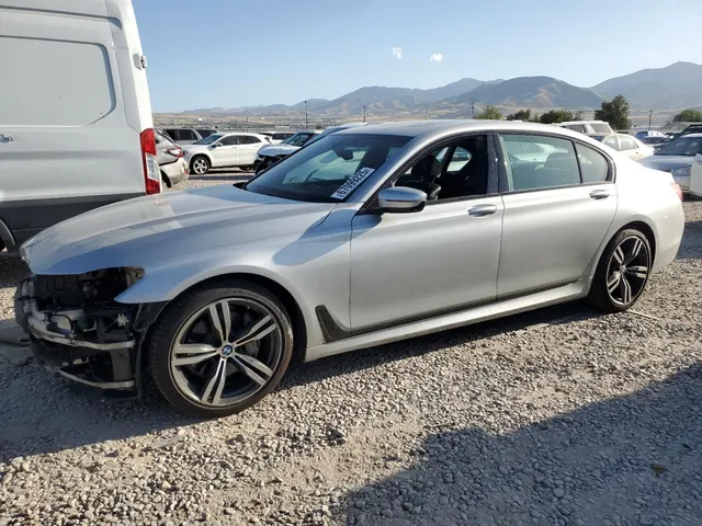 BMW 740 I