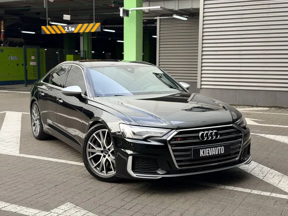 Audi S6