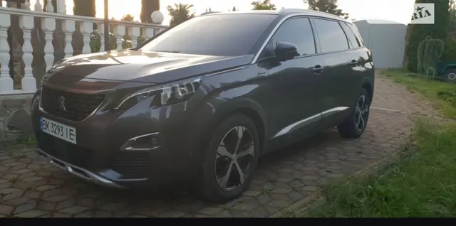 Peugeot 5008