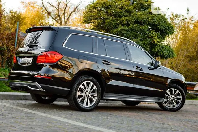 Mercedes-Benz GL-Class