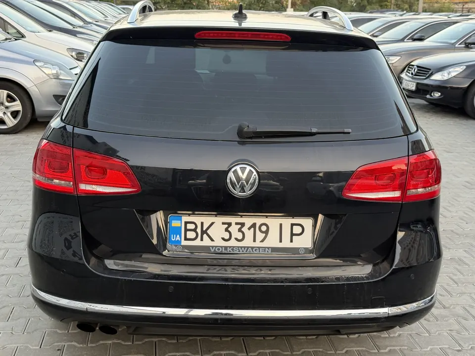 Volkswagen Passat — фото 6