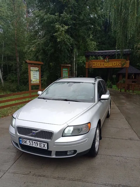 Volvo V50