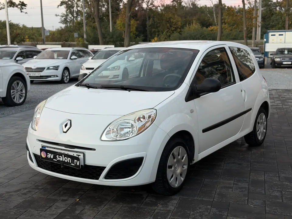 Renault Twingo — фото 4