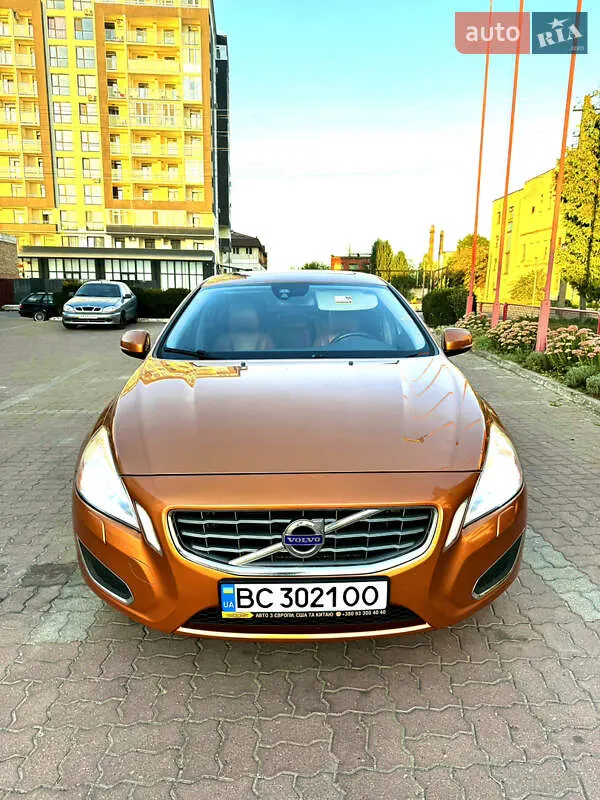 Volvo S60