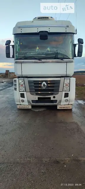 Renault Magnum