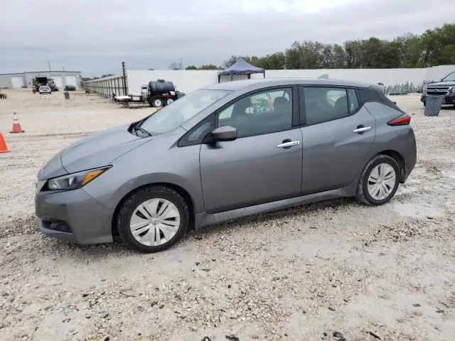 Nissan LEAF S