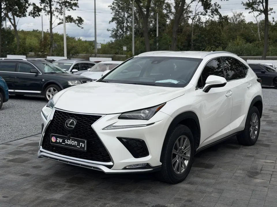 Lexus NX — фото 3