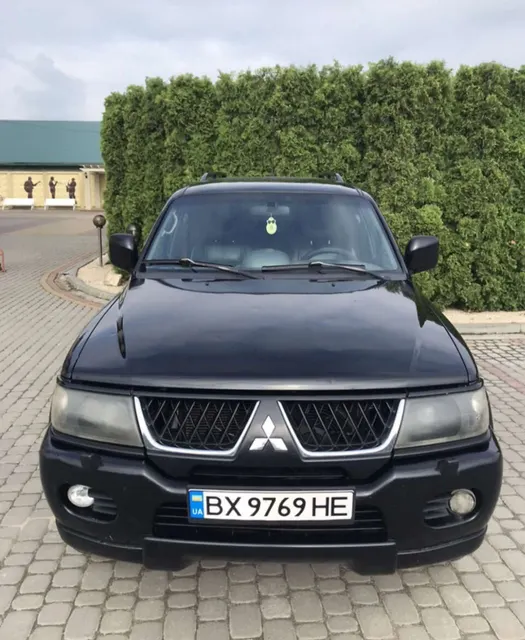 Mitsubishi Pajero Sport