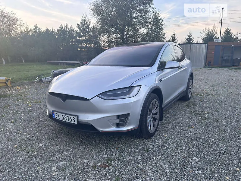 Tesla Model X