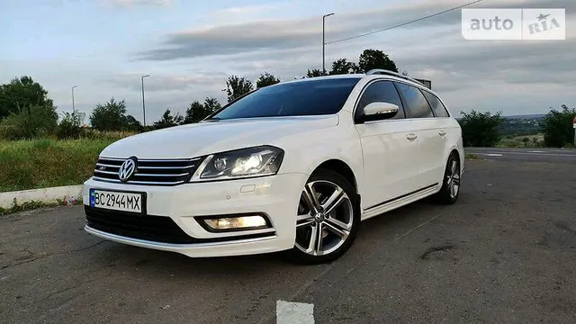 Volkswagen Passat B7 R line