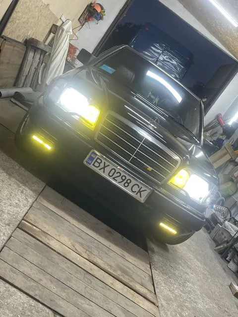Mercedes-Benz benz W124 ціна договірна
