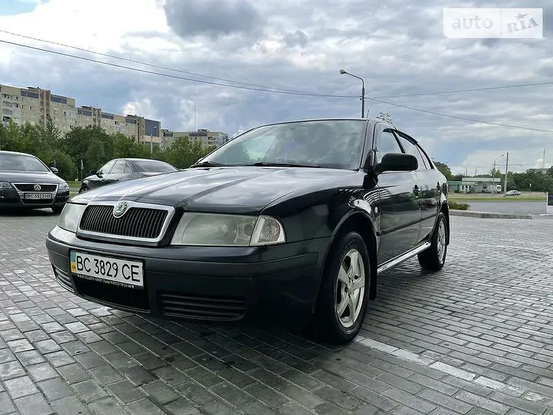 Skoda Octavia Tour
