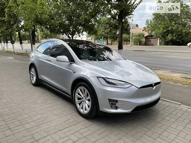 Tesla Model X 100 D