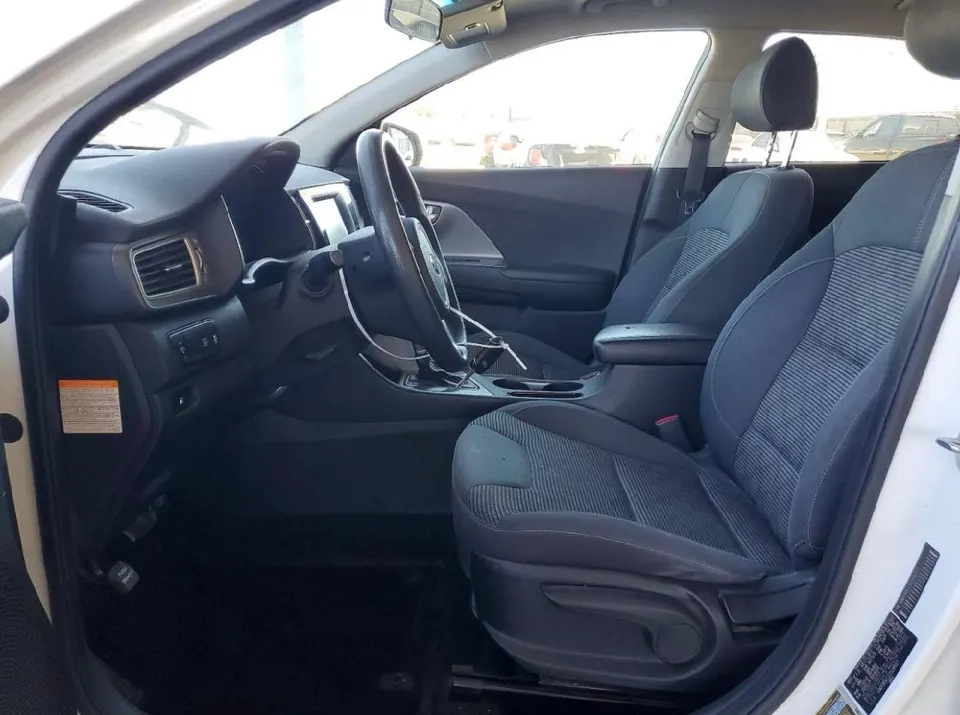 Kia Niro 1.6 Hybrid — фото 6