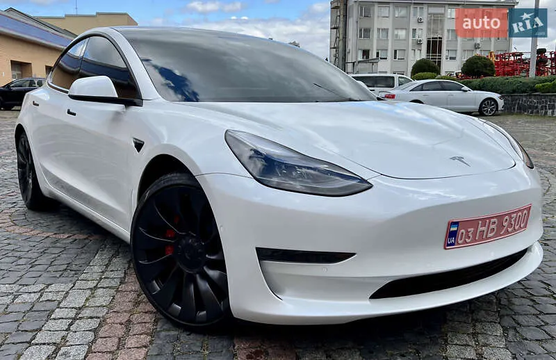 Tesla Model 3
