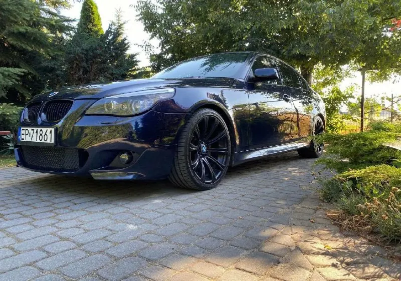 BMW 530