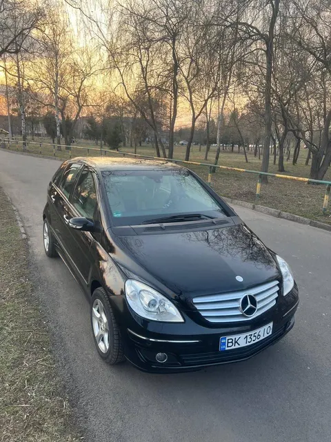 Mercedes-Benz B 150