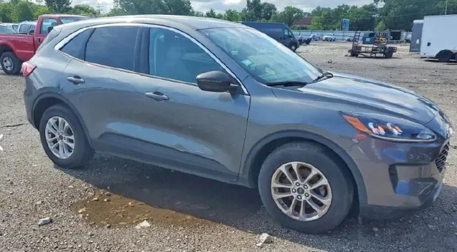 Ford ESCAPE