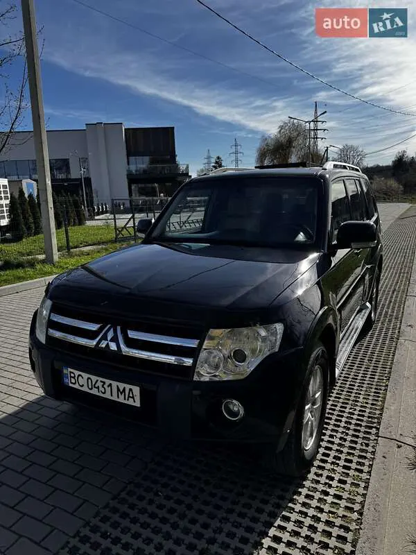 Mitsubishi Pajero Wagon