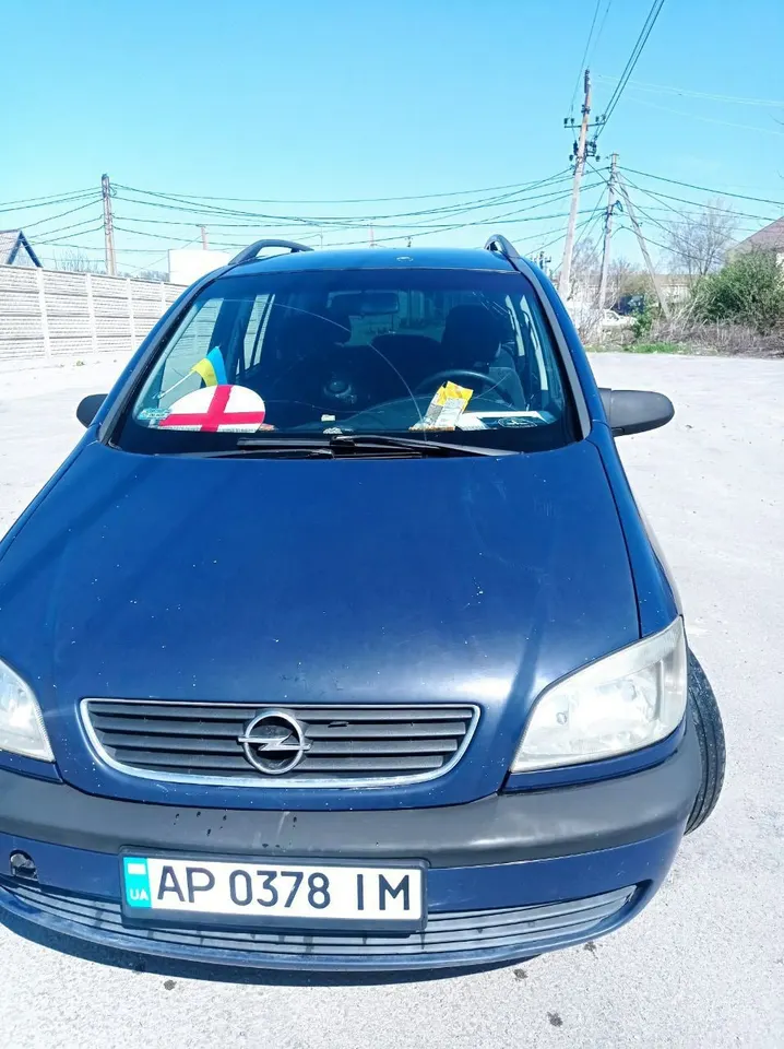 Opel Зафира А