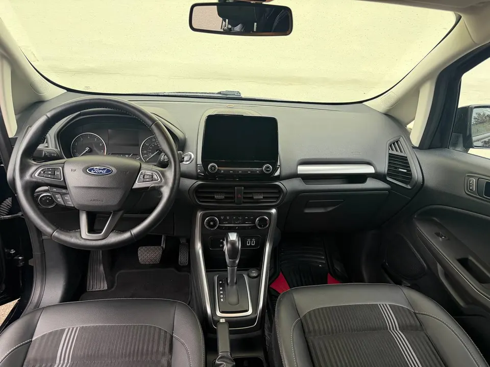 Ford ECOSPORT — фото 8