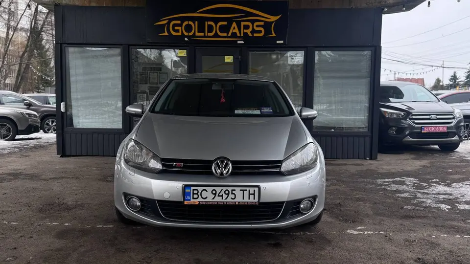 Volkswagen GOLF V