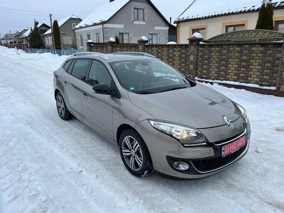 Renault Megane BOSE