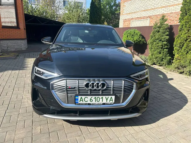 Audi e-tron SportBack50