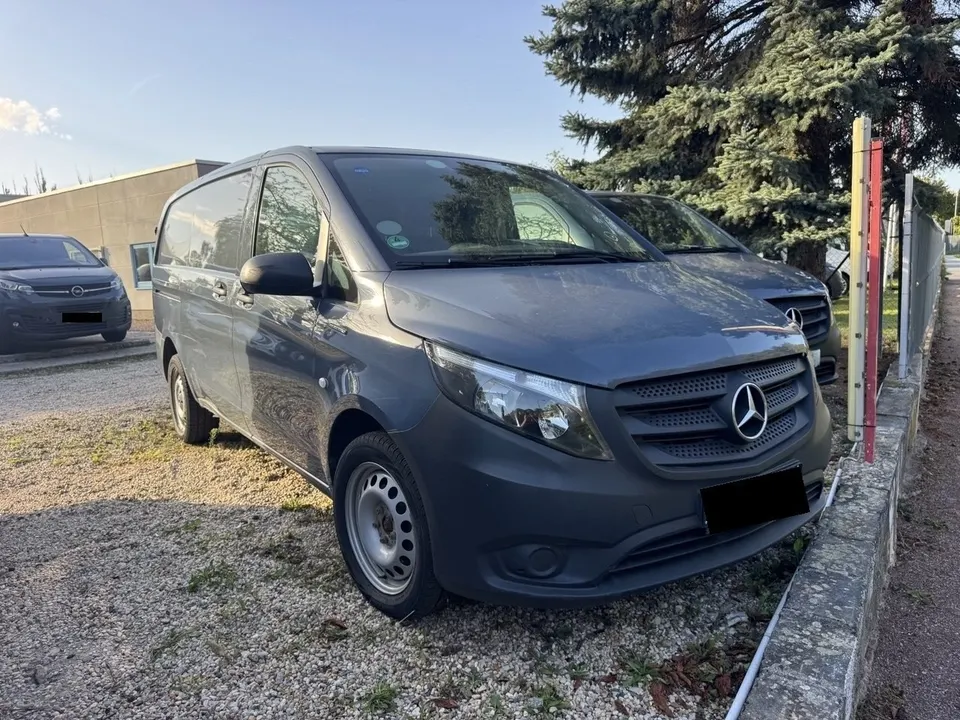 Mercedes-Benz eVito
