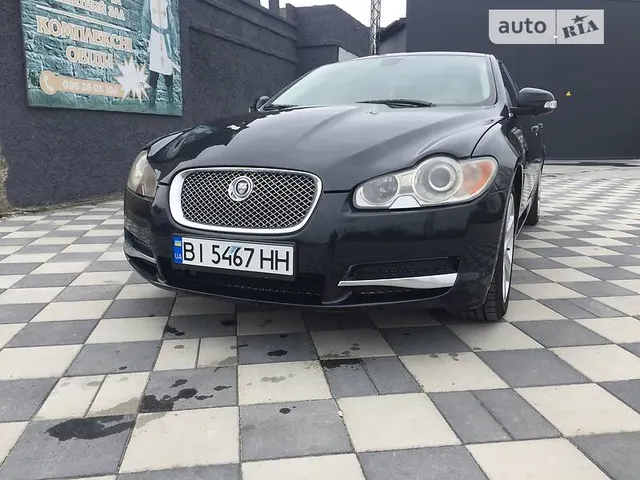 Jaguar XF