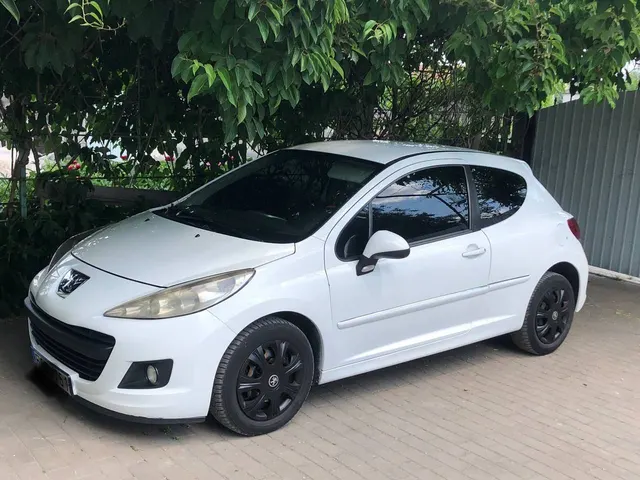 Peugeot 207 в Києві