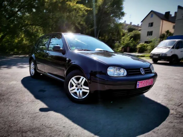 Volkswagen Golf 4