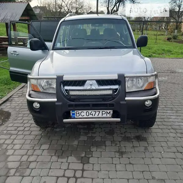 Mitsubishi Pajero