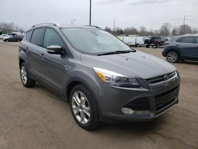 Ford ESCAPE TITANIUM