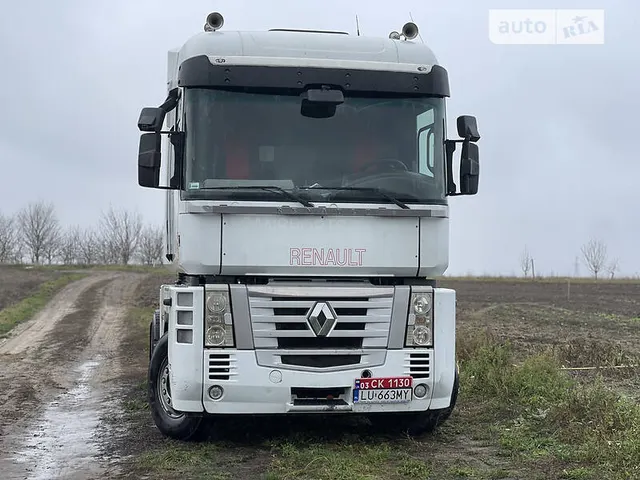 Renault Magnum