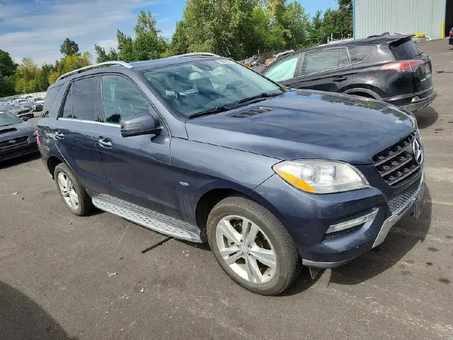 Mercedes-Benz ML 350 BLUETEC