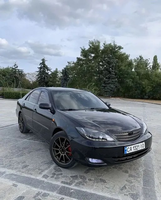 Toyota Camry 30