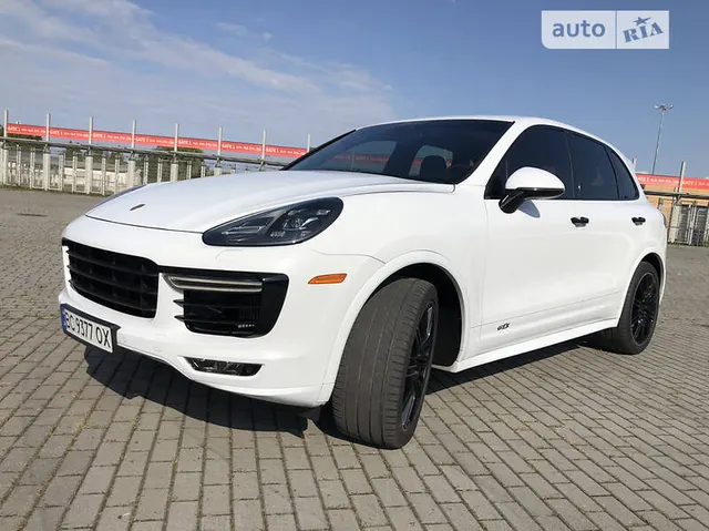 Porsche Cayenne GTS