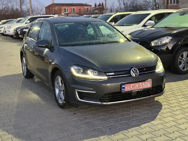 Volkswagen e-Golf